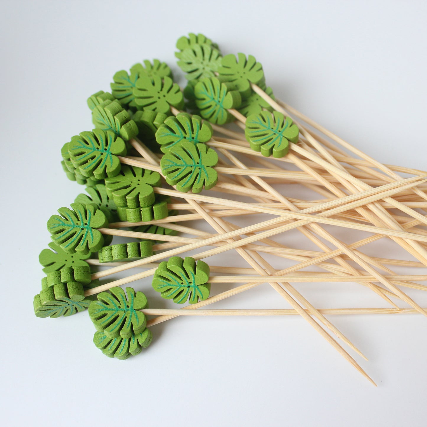 Models 101~200 | Bamboo Fruit Picks Food Picks – 10000pcs/Carton | Disposable Skewers for Parties & Catering | EXW Prices