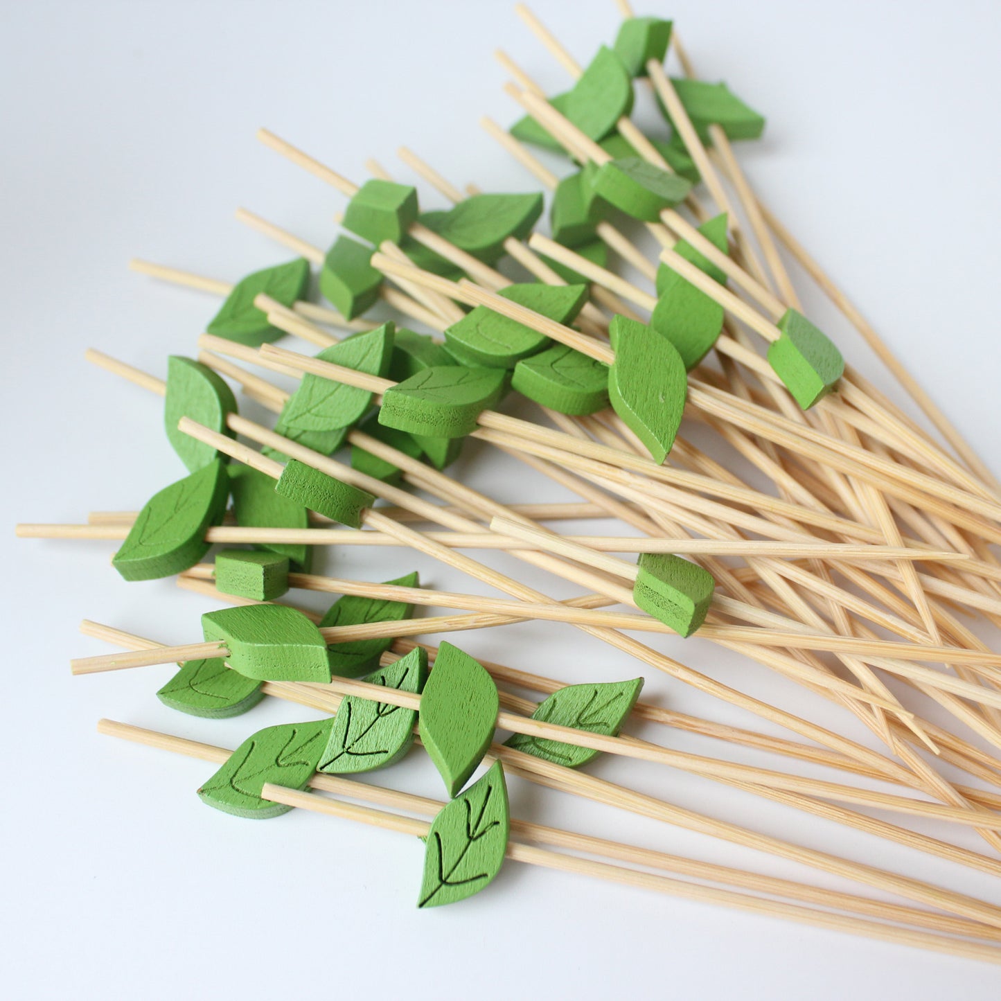 Models 101~200 | Bamboo Fruit Picks Food Picks – 10000pcs/Carton | Disposable Skewers for Parties & Catering | EXW Prices