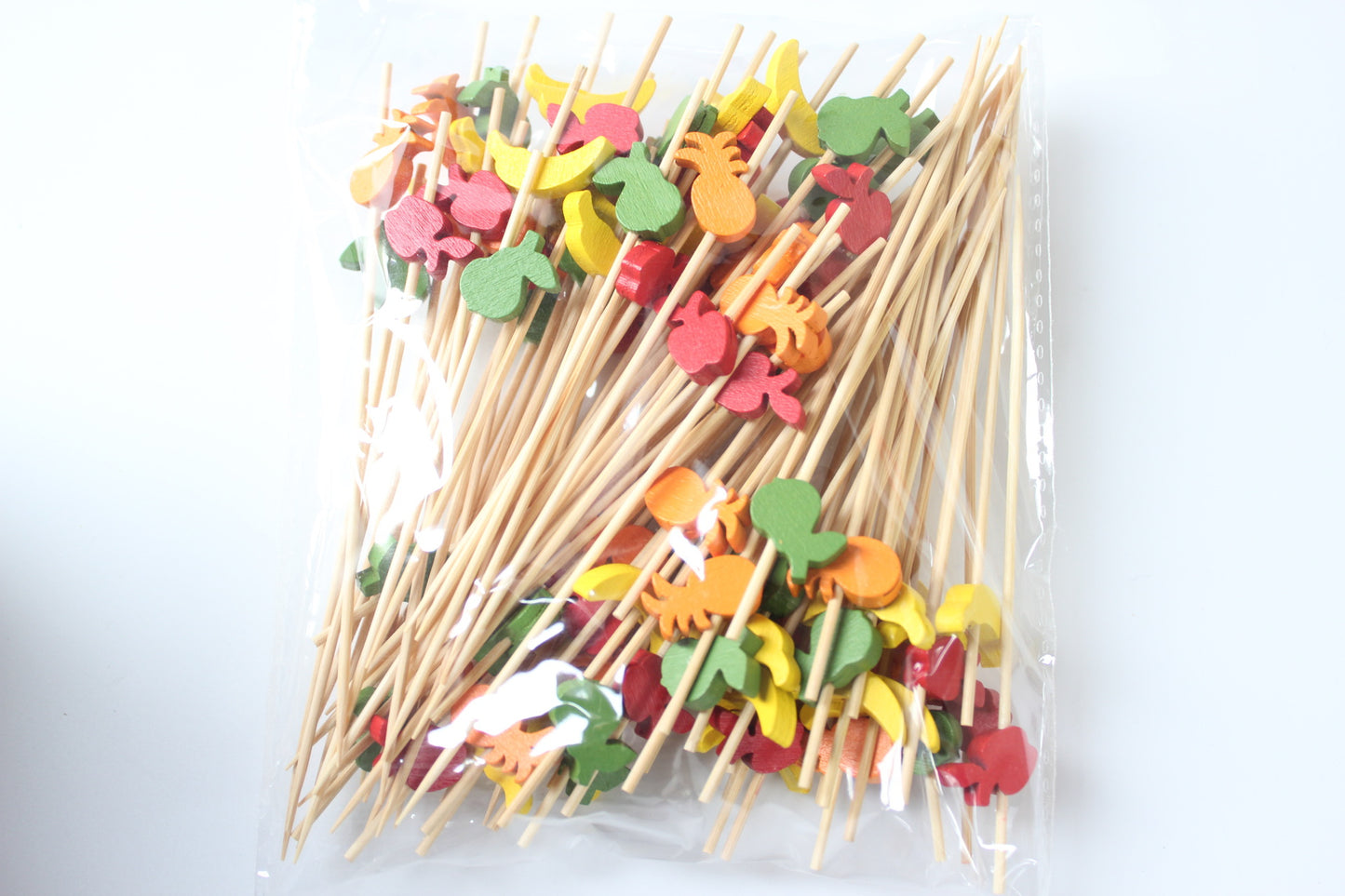 12cm Fruit-Shaped Bamboo Cocktail Picks – Carrot, Apple, Orange, Banana, Kiwi, Strawberry, Pineapple, Watermelon, Lime, Tomato, Mushroom & Mixed Fruits | Pack of 100pcs | Eco-Friendly Food & Appetizer Skewers | Wholesale EXW Prices